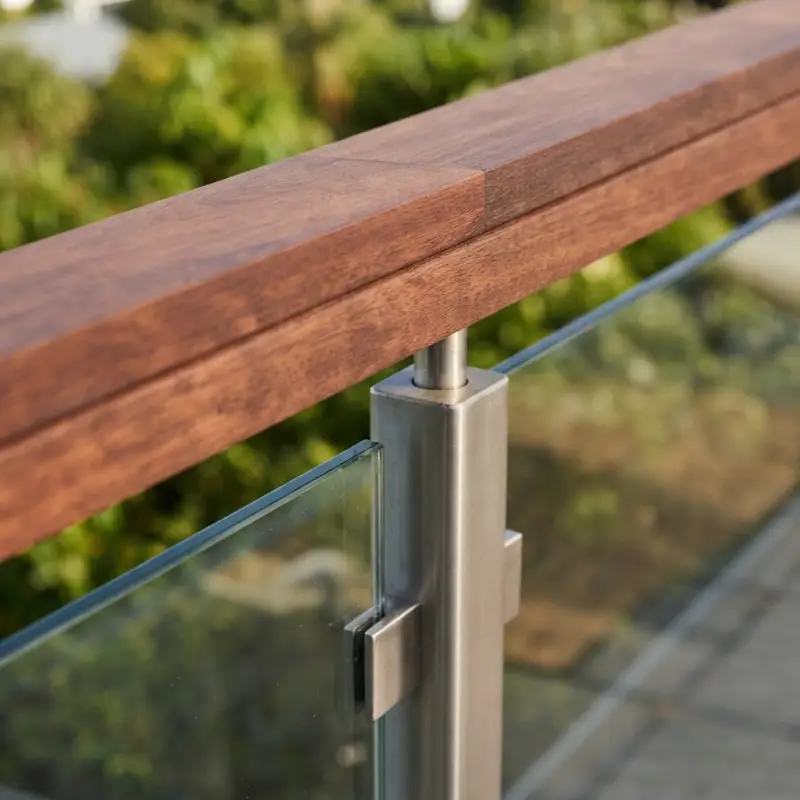 Railing Balkon Kaca Tempered Tiang Stainless Handrail Kayu [3]