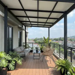 Kanopi Balkon Rangka Besi Hollow Atap Polycarbonate [4]
