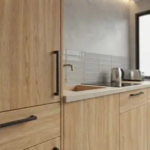 Kitchen Set Kayu Minimalis dengan Lemari Tinggi dan Laci Tarik [3]