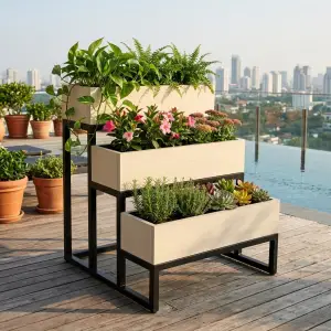 Planter Box Susun Tiga Tingkat Rangka Besi [4]