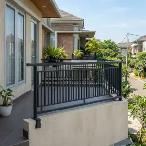 Railing Balkon Besi Hollow Finishing Powder Coat [3]