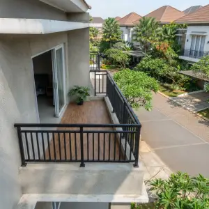 Railing Balkon Besi Hollow Vertikal Finishing Doff [2]