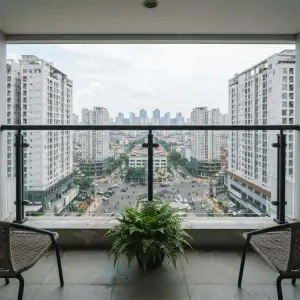 Railing Balkon Kaca Tempered Rangka Besi Hollow [2]