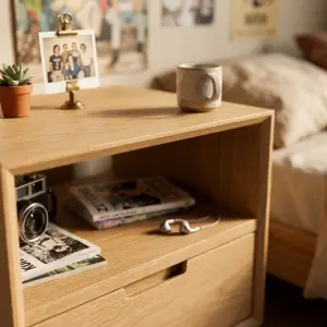 Side Table Kayu Laci Satu dengan Rak Terbuka Kaki Besi [4]